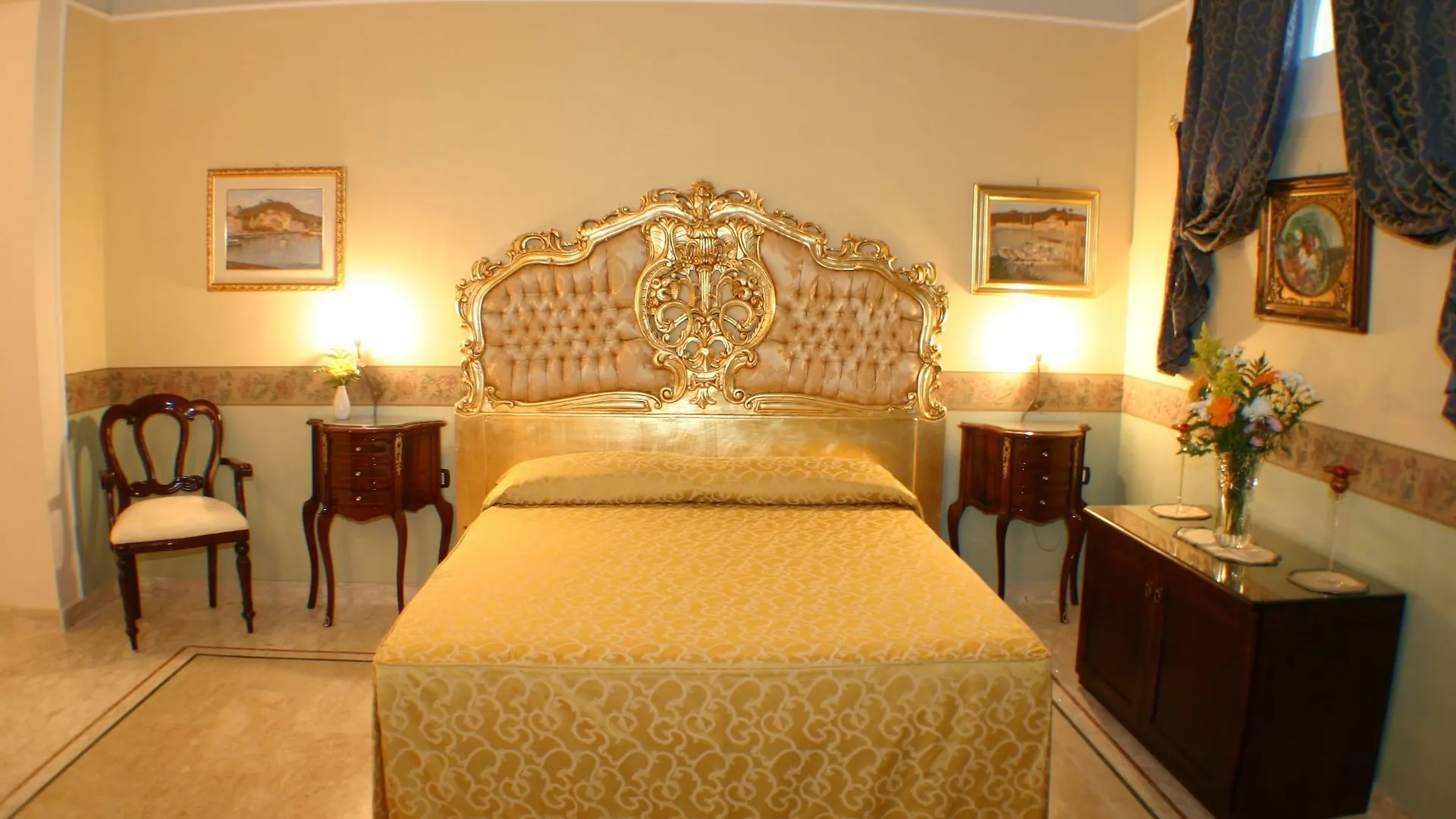 Hotel Art Resort Galleria Umberto Naples 4*,