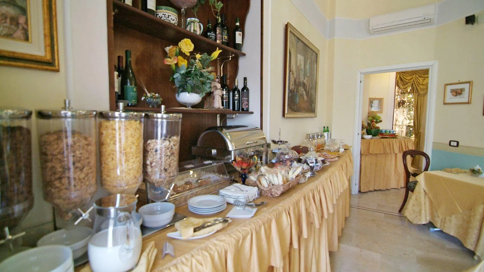 Hotel Art Resort Galleria Umberto Naples