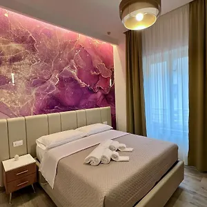 Le Dimore Di Lorenzo بيت ضيافة